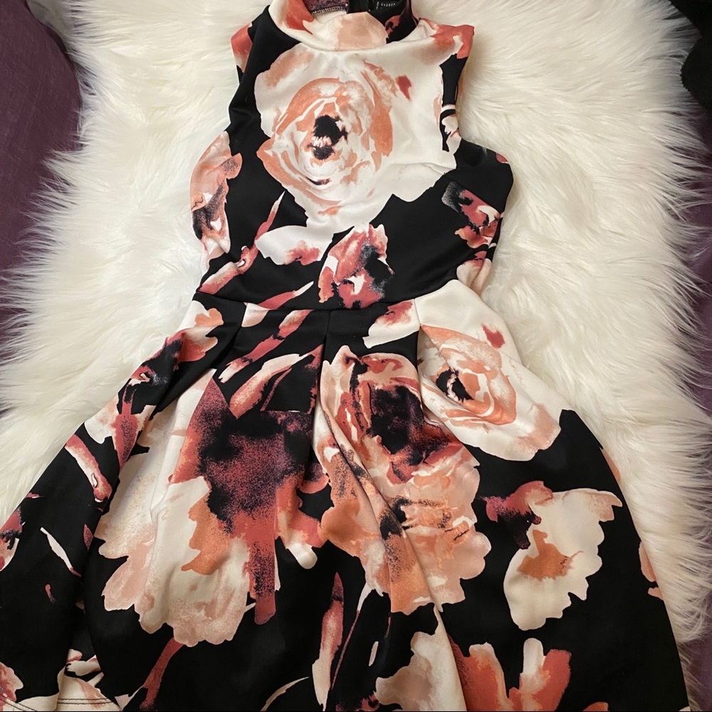 Flower high neck dress